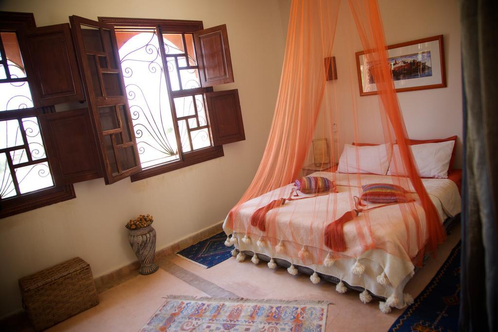 Riad Couleur Sable Sidi Abdallah Ghiat Exterior photo